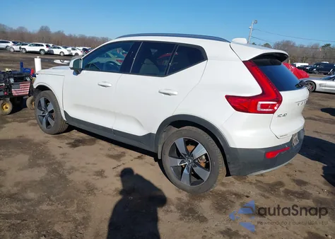 2021 Volvo Xc40 T5 Momentum из США, поврежденный, VIN YV4162UK7M2583085